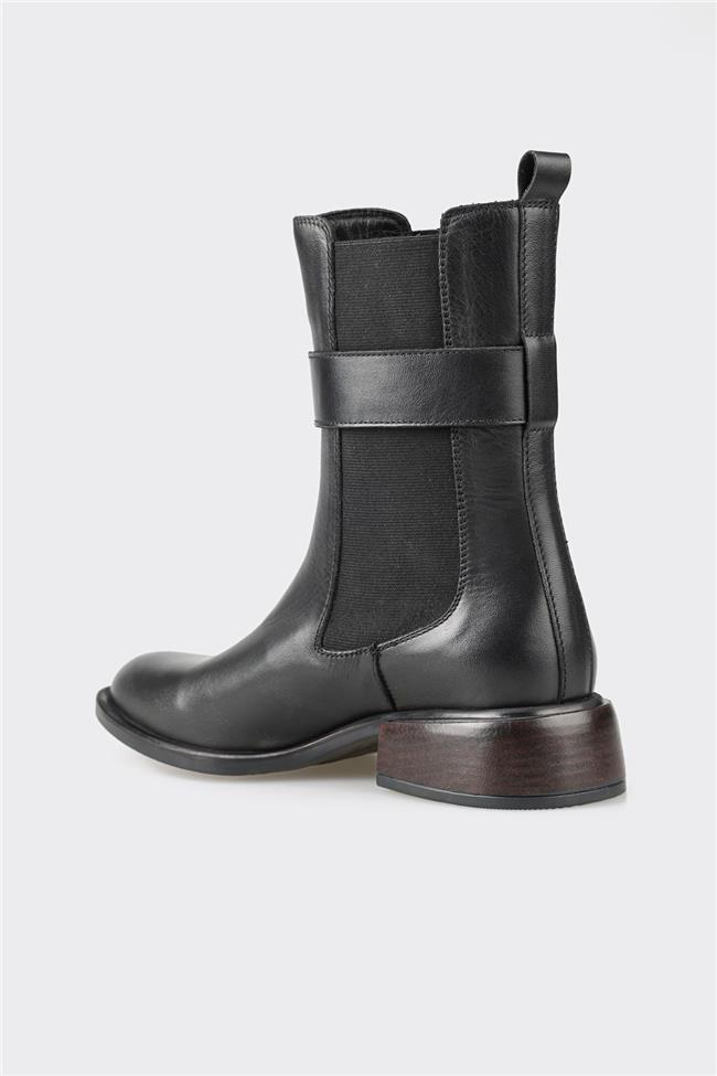 Siyah Deri Kadın Klasik Bot