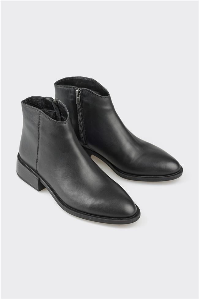 Siyah Deri Kadın Klasik Bot