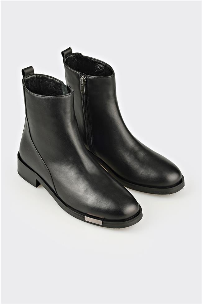 Siyah Deri Kadın Klasik Bot