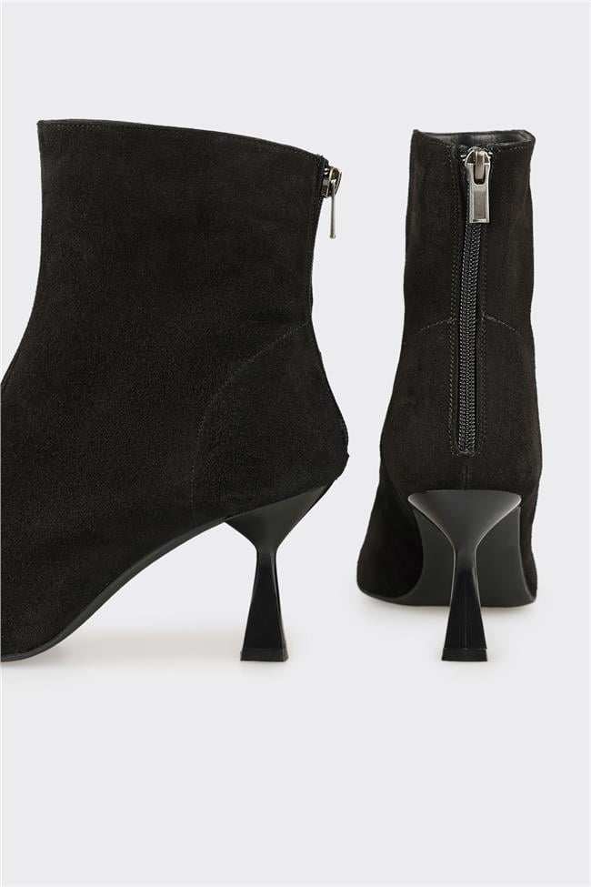 Siyah Deri Kadın Klasik Bot