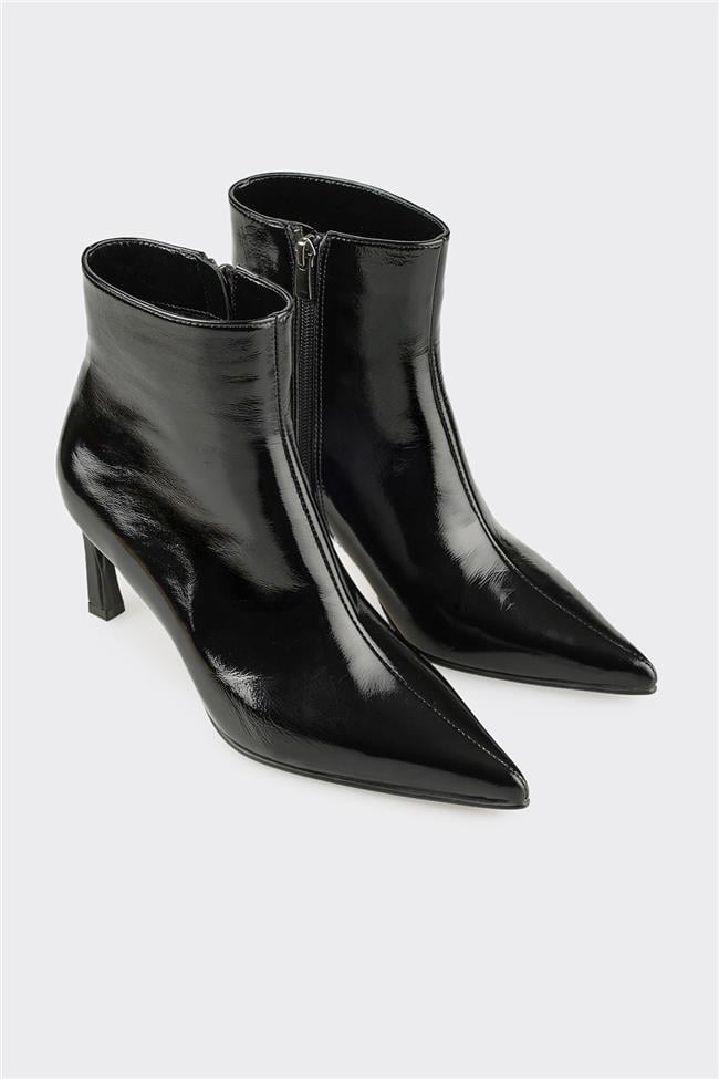 Siyah Deri Kadın Klasik Bot