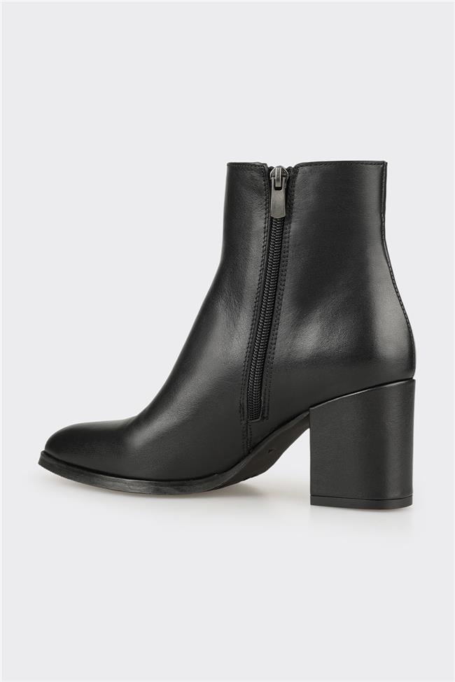 Siyah Deri Kadın Klasik Bot