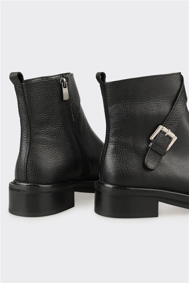 Siyah Deri Kadın Klasik Bot