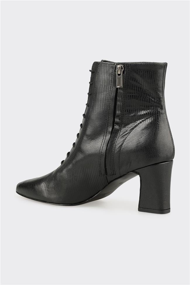 Siyah Deri Kadın Klasik Bot