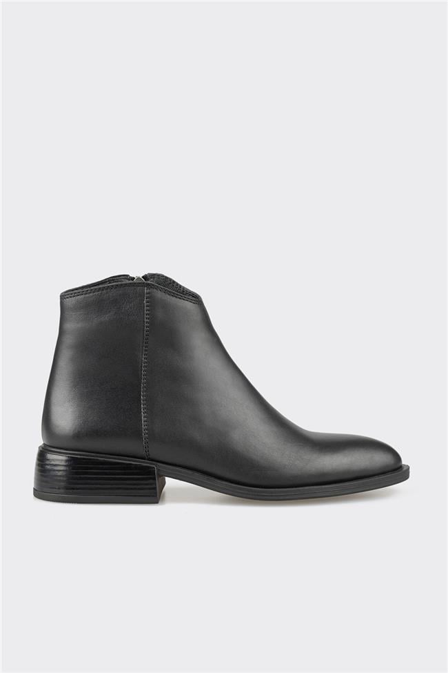 Siyah Deri Kadın Klasik Bot