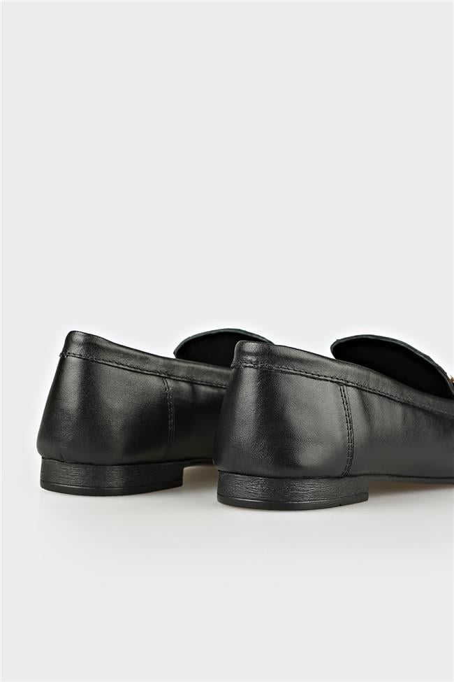 Siyah Deri Kadın Loafer