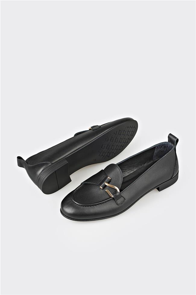Siyah Deri Kadın Loafer