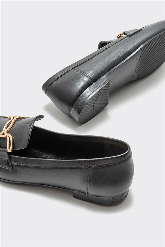 Siyah Deri Kadın Loafer