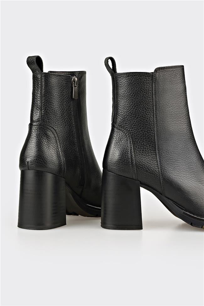 Siyah Deri Kadın Orta Topuk Bot