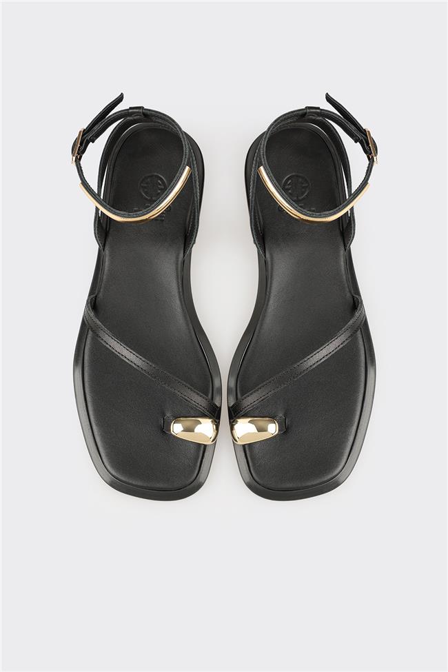 Siyah Deri Kadın Sandalet