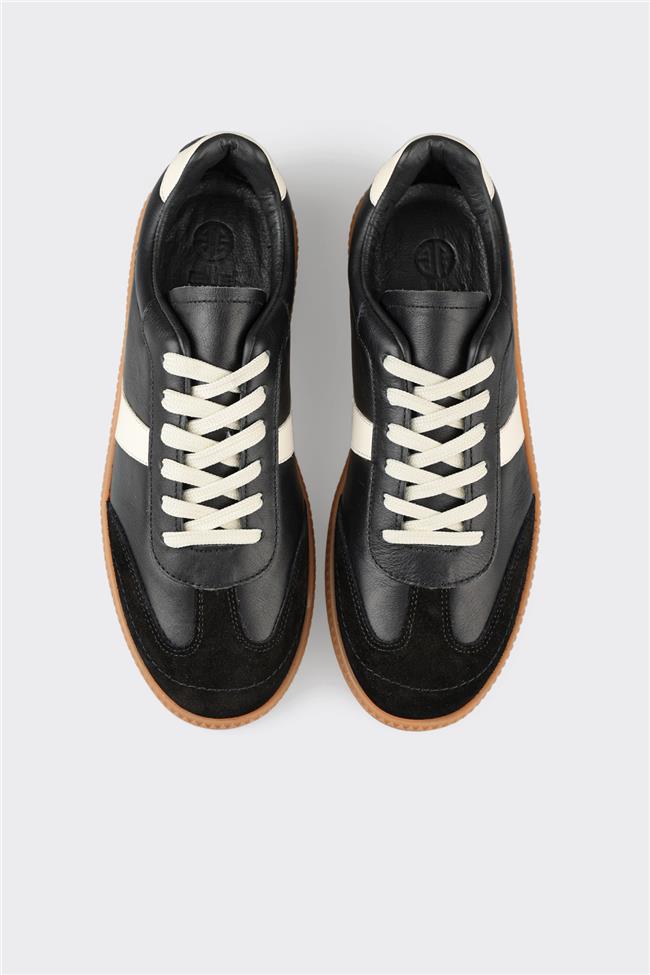 Siyah Deri Kadın Spor Ayakkabı