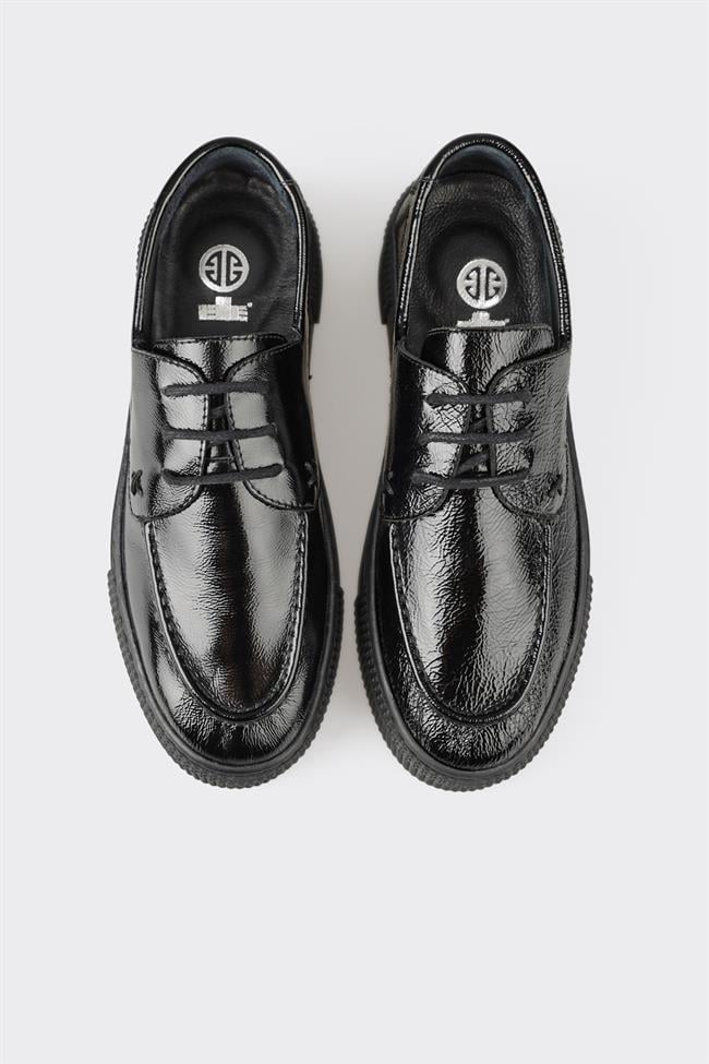 Siyah Deri Kadın Spor Ayakkabı