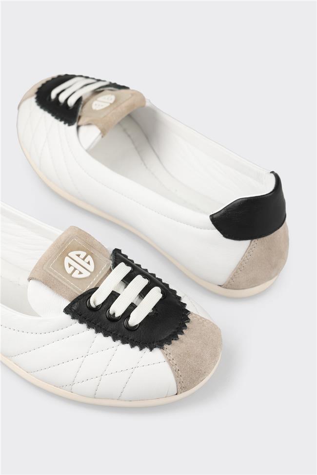 Siyah Deri Kadın Spor Ayakkabı