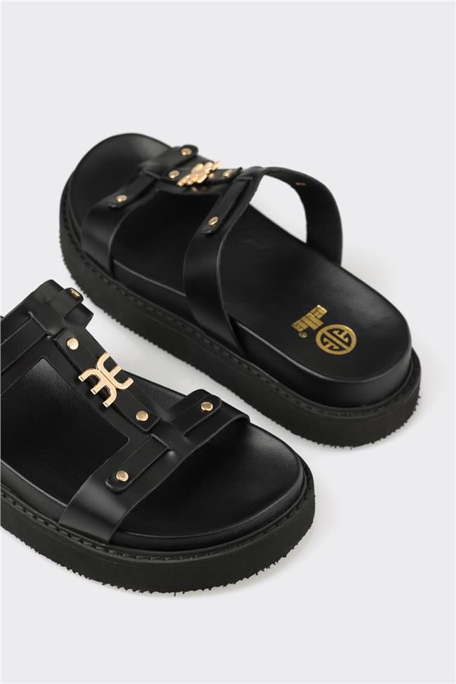 Siyah Deri Kadın Spor Terlik