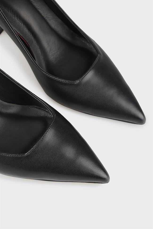 Siyah Deri Kadın Stiletto