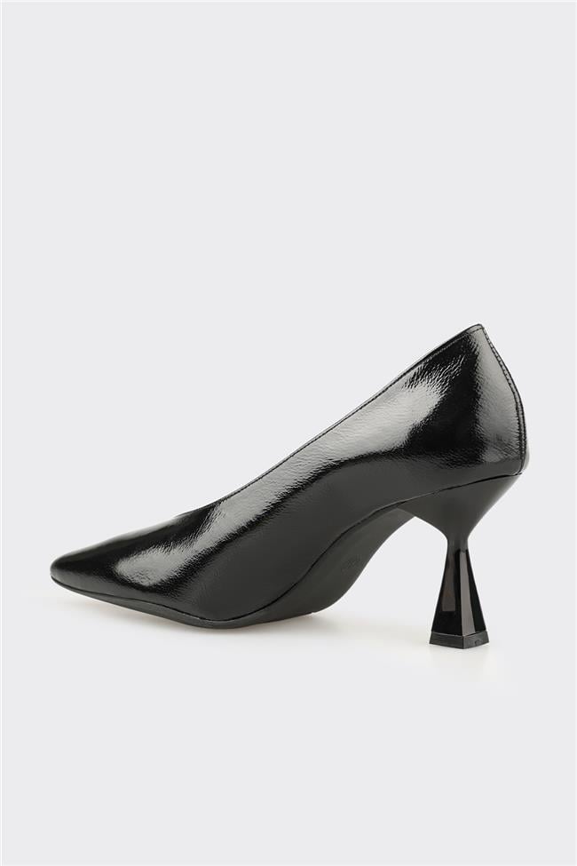 Siyah Deri Kadın Stiletto