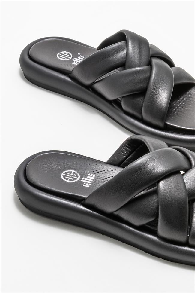 Siyah Deri Kadın Terlik