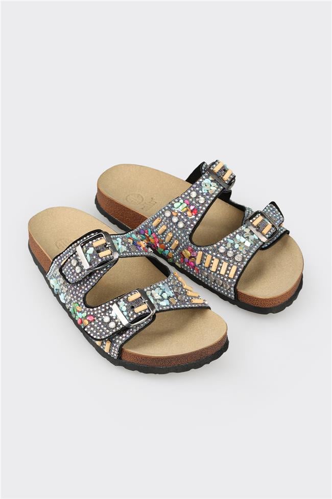 Siyah Deri Kadın Terlik