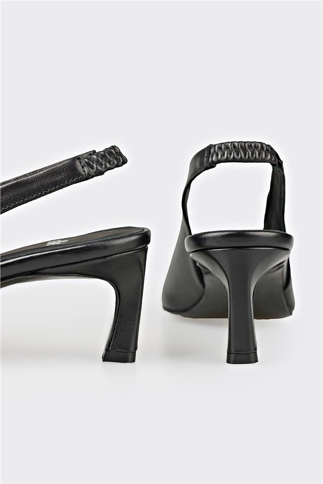 Siyah Deri Kadın Topuklu Ayakkabı