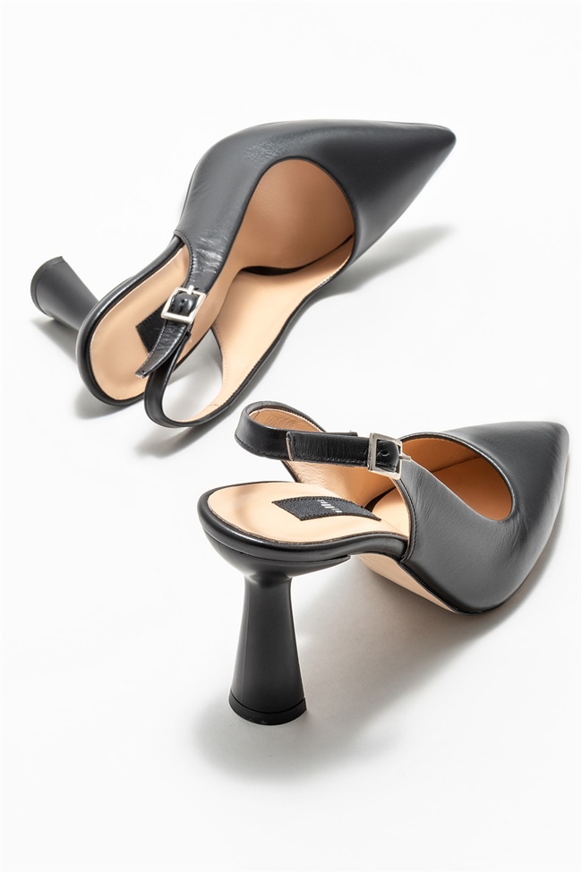 Siyah Deri Kadın Topuklu Ayakkabı