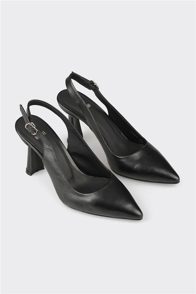 Siyah Deri Kadın Topuklu Ayakkabı