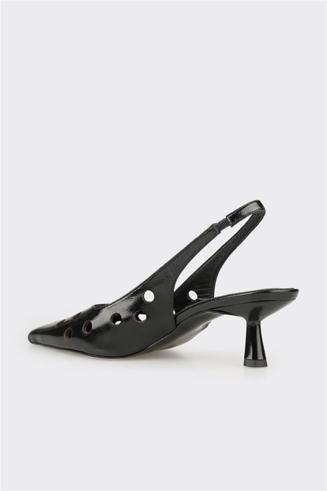 Siyah Deri Kadın Topuklu Ayakkabı