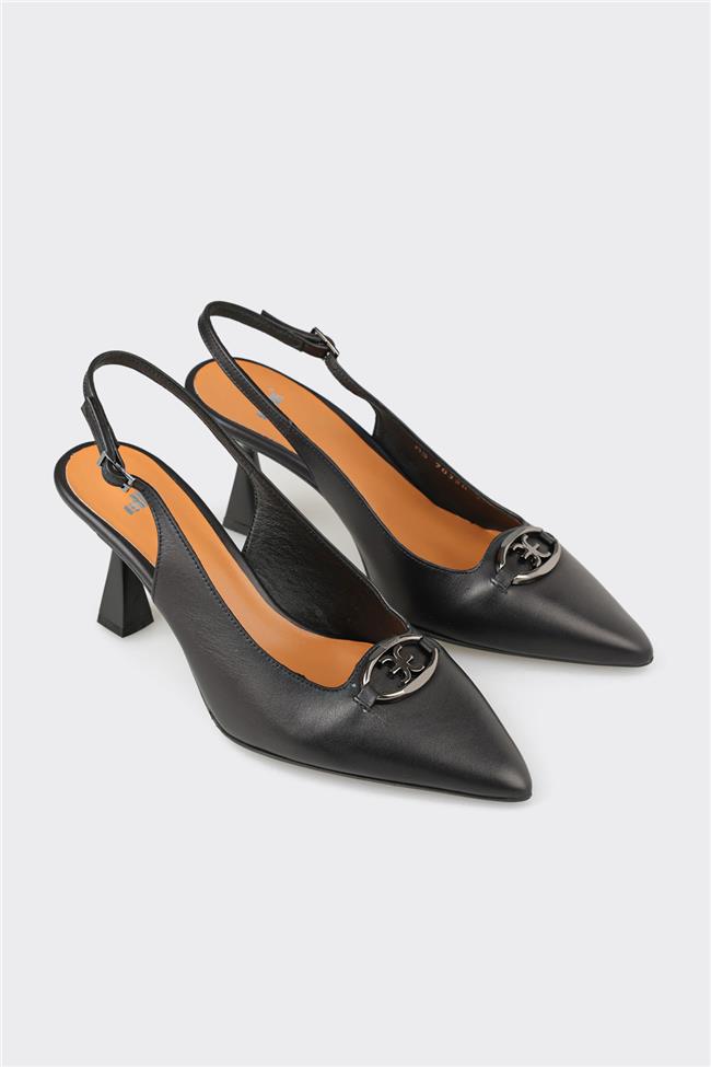 Siyah Deri Kadın Topuklu Ayakkabı