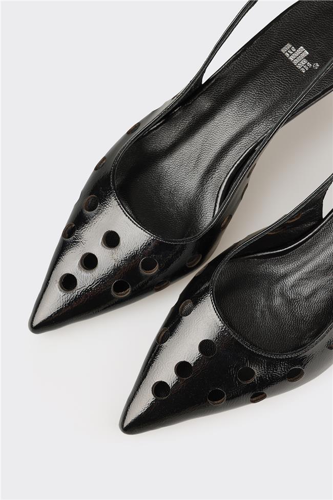 Siyah Deri Kadın Topuklu Ayakkabı