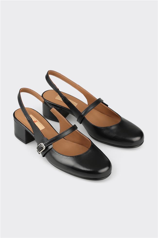 Siyah Deri Kadın Topuklu Ayakkabı
