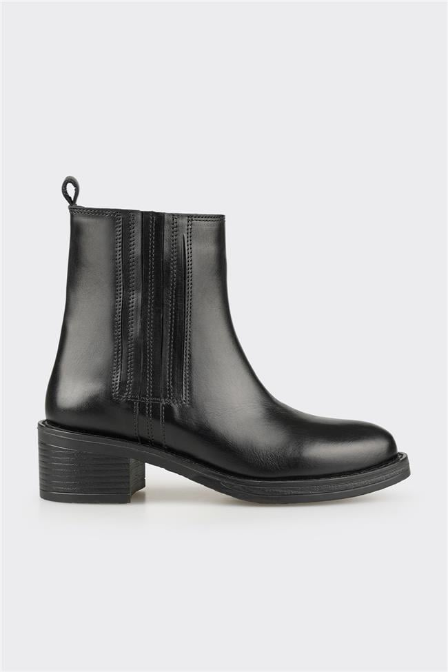 Siyah Deri Kadın Topuklu Bot