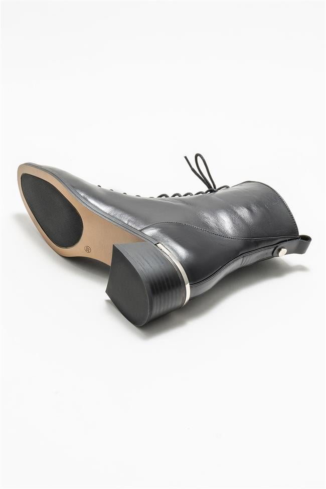 Siyah Deri Kadın Topuklu Bot