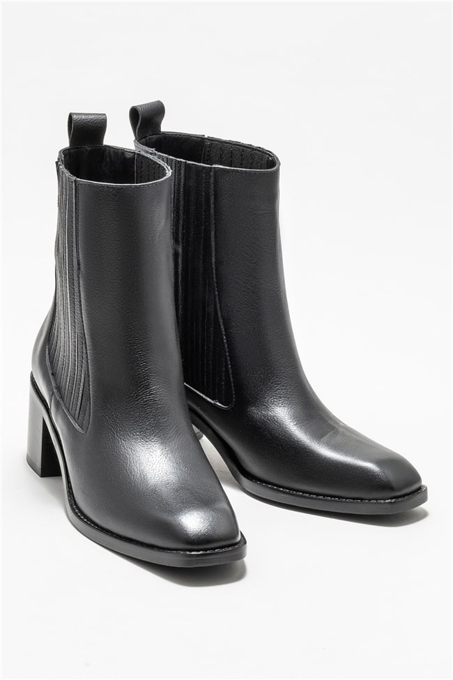 Siyah Deri Kadın Topuklu Bot