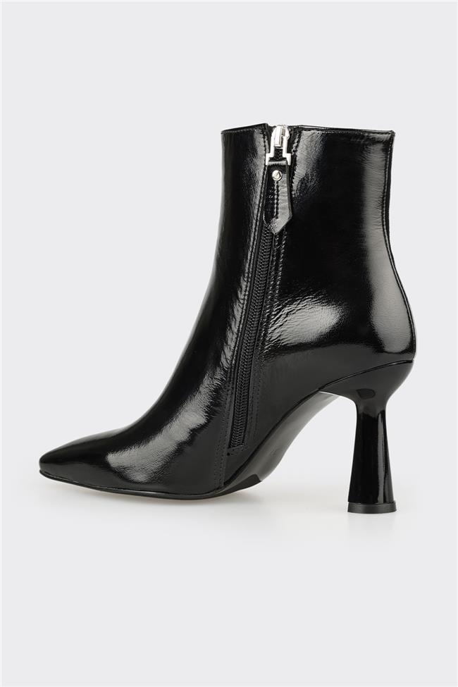 Siyah Deri Kadın Topuklu Bot