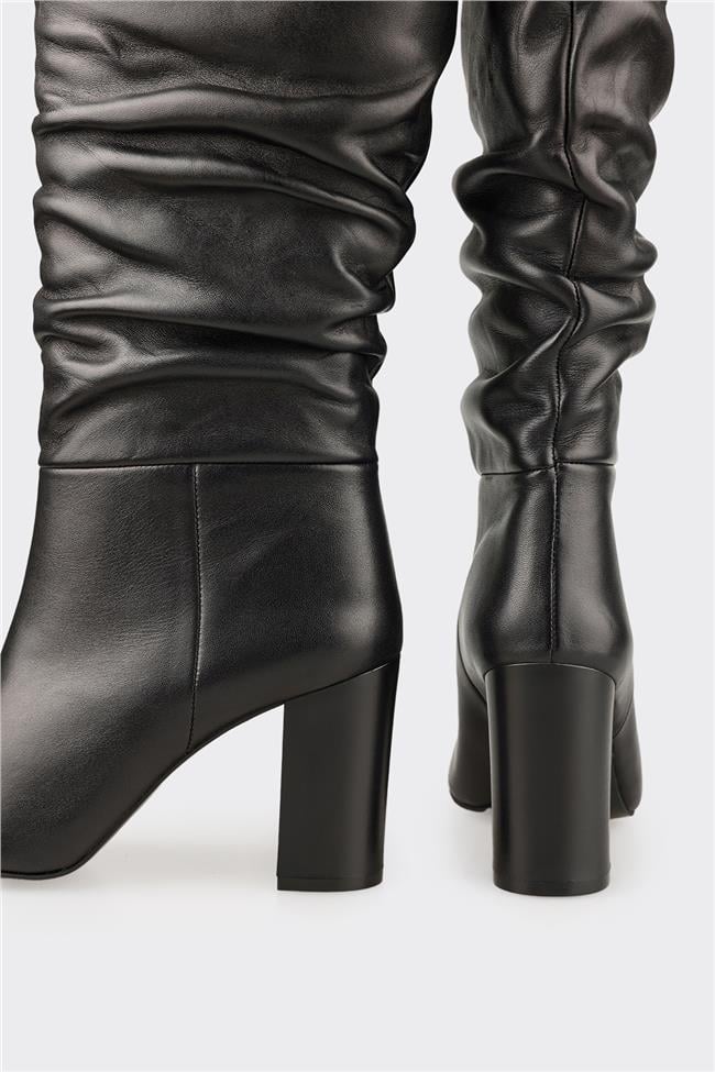 Siyah Deri Kadın Topuklu Çizme