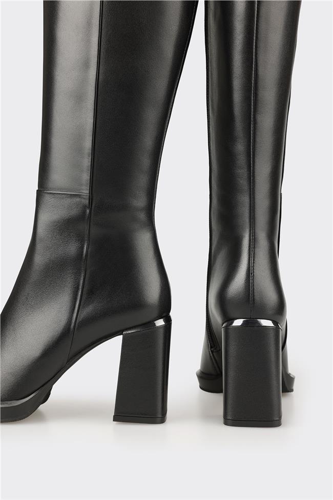 Siyah Deri Kadın Topuklu Çizme