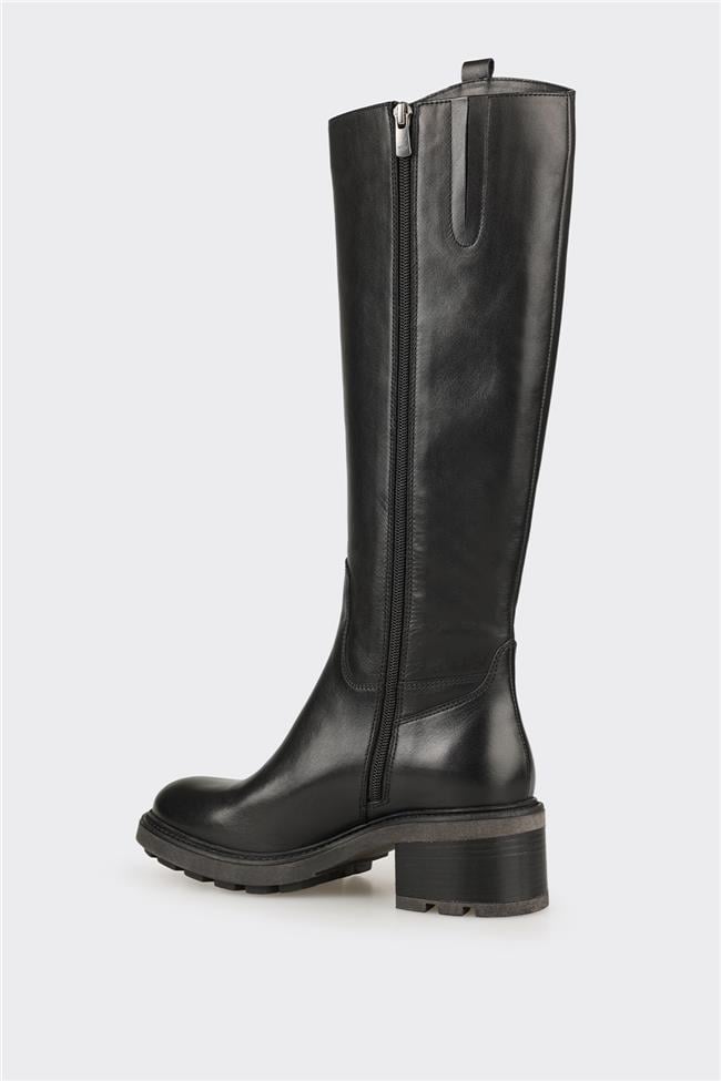 Siyah Deri Kadın Topuklu Çizme