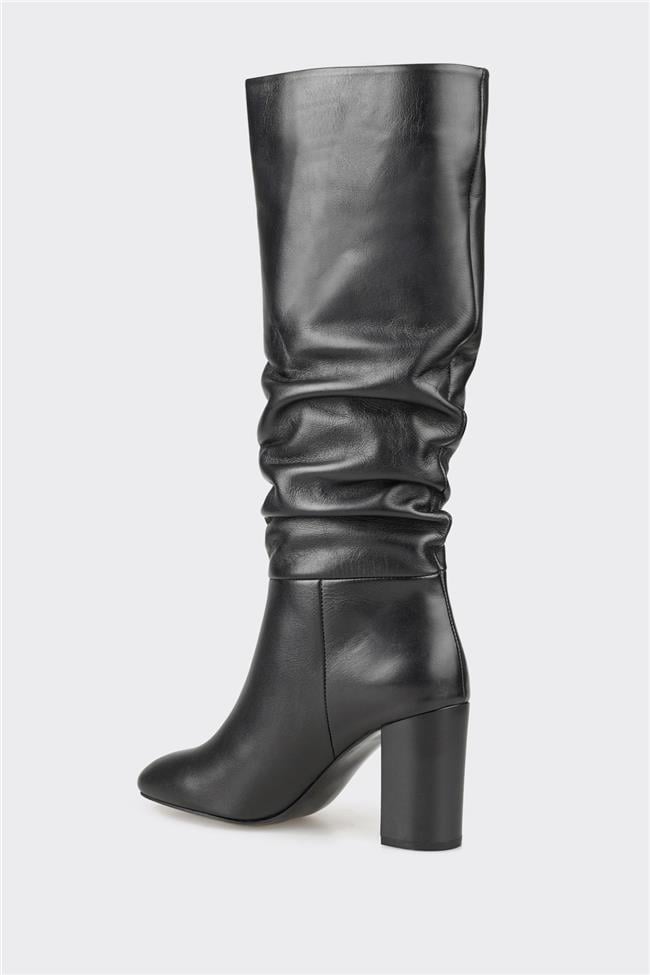 Siyah Deri Kadın Topuklu Çizme