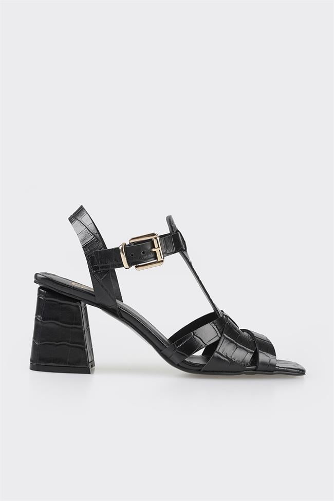 Siyah Deri Kadın Topuklu Sandalet