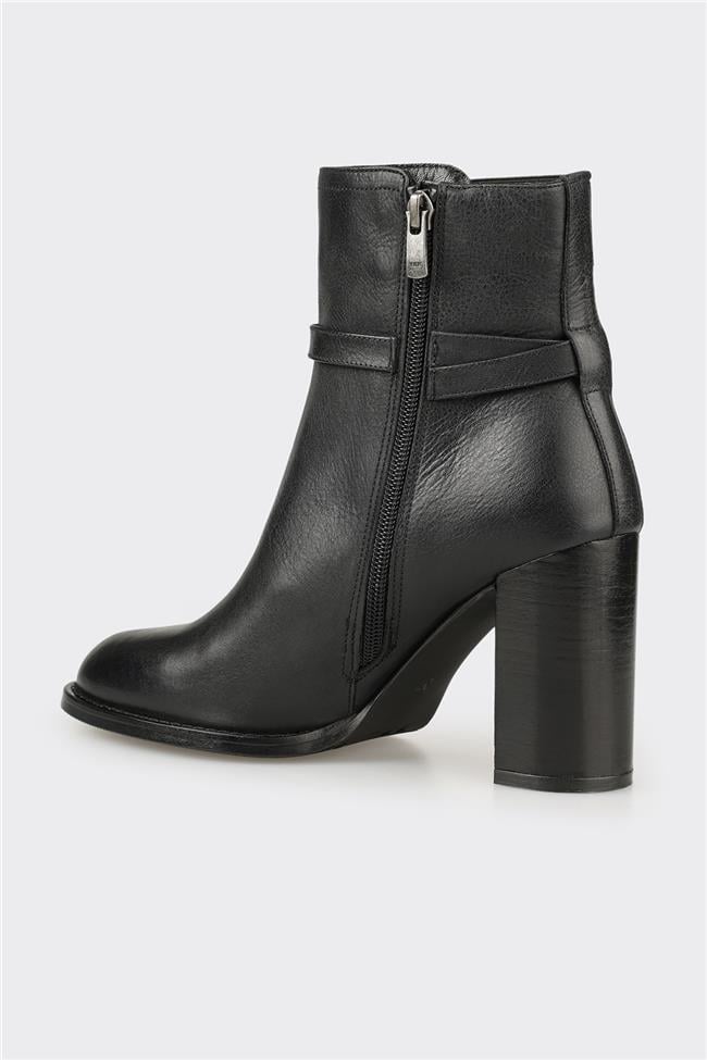 Siyah Deri Kadın Yüksek Topuk Bot