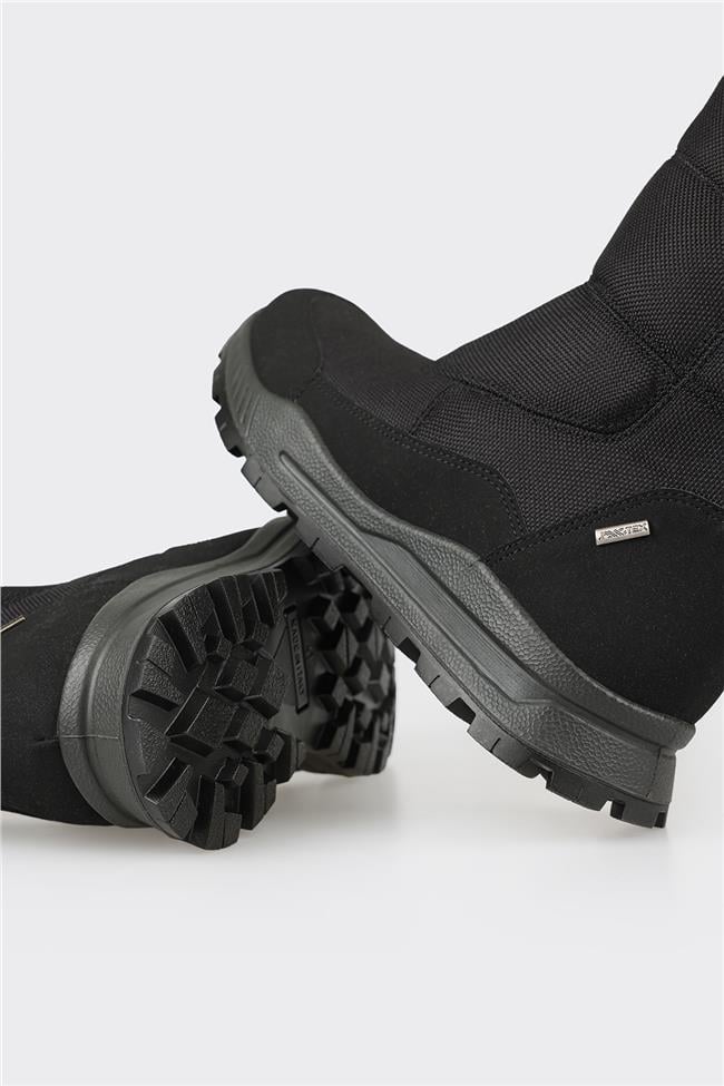 Siyah Erkek Spor Bot