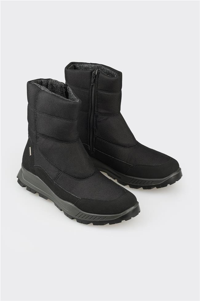 Siyah Erkek Spor Bot