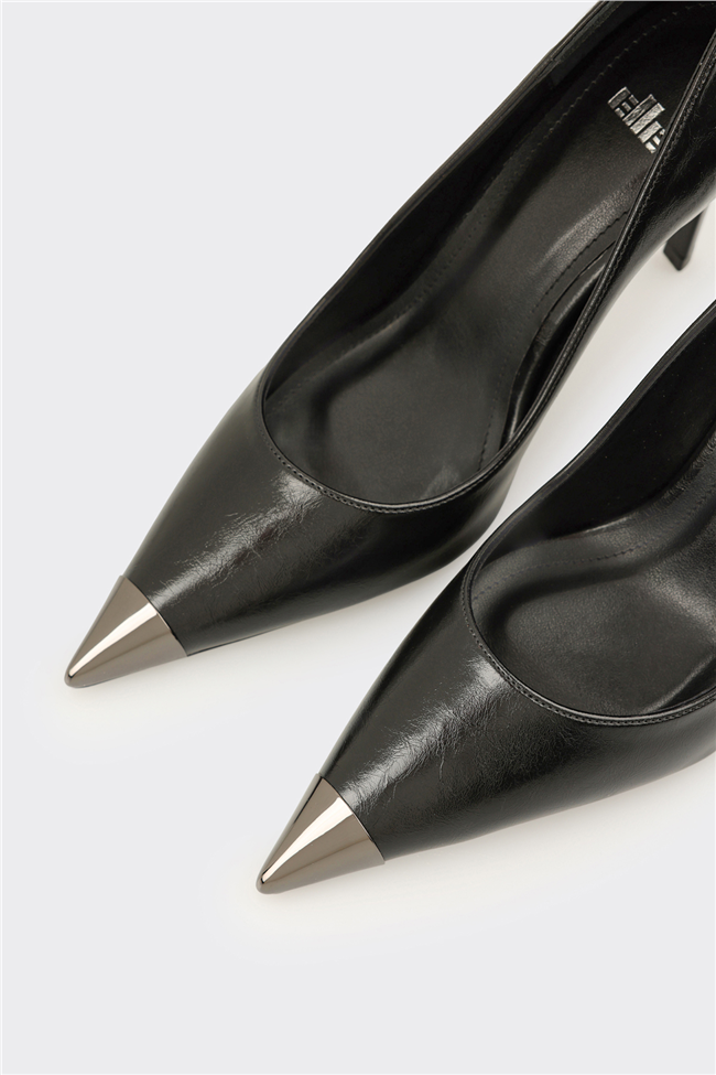 Siyah Deri Kadın Stiletto