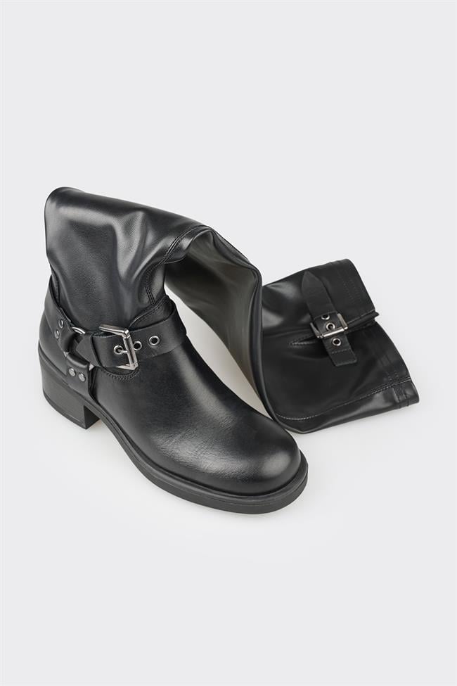 Siyah Kadın Düz Çizme