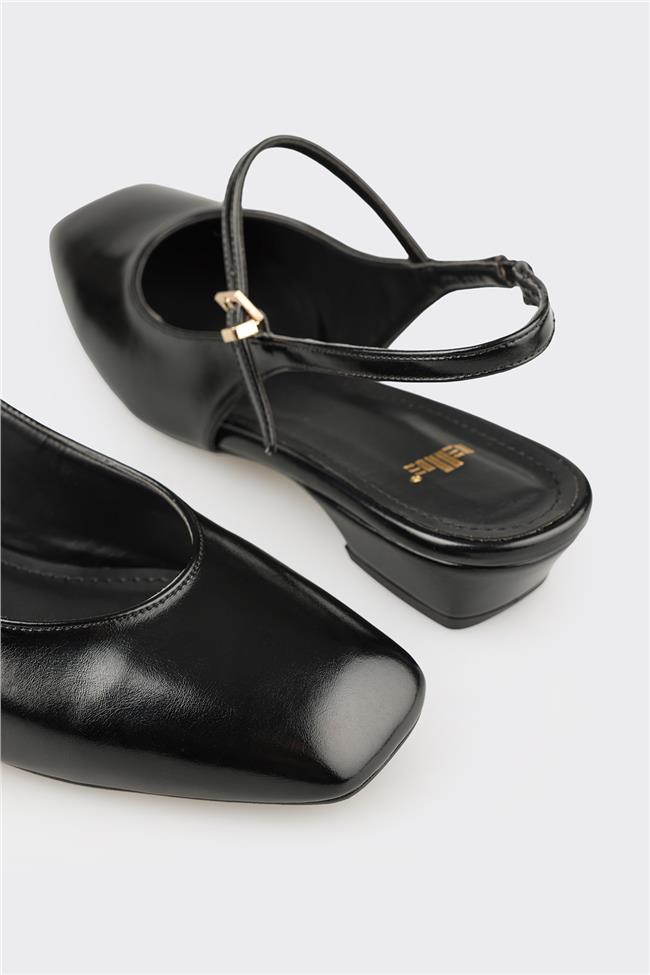 Siyah Kadın Günlük Ayakkabı