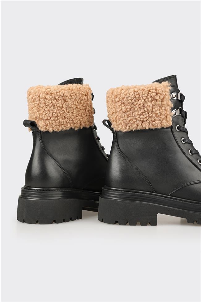 Siyah Kadın Günlük Bot