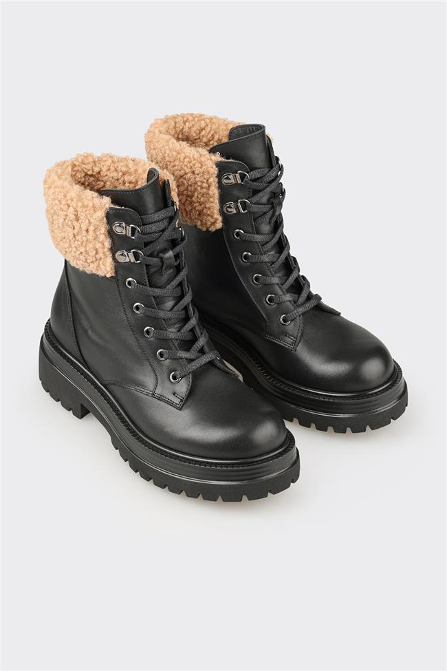 Siyah Kadın Günlük Bot