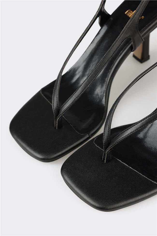 Siyah Kadın Günlük Sandalet