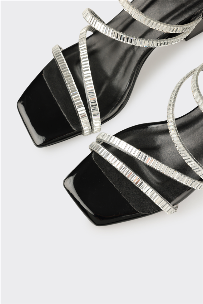 Siyah Kadın Günlük Sandalet