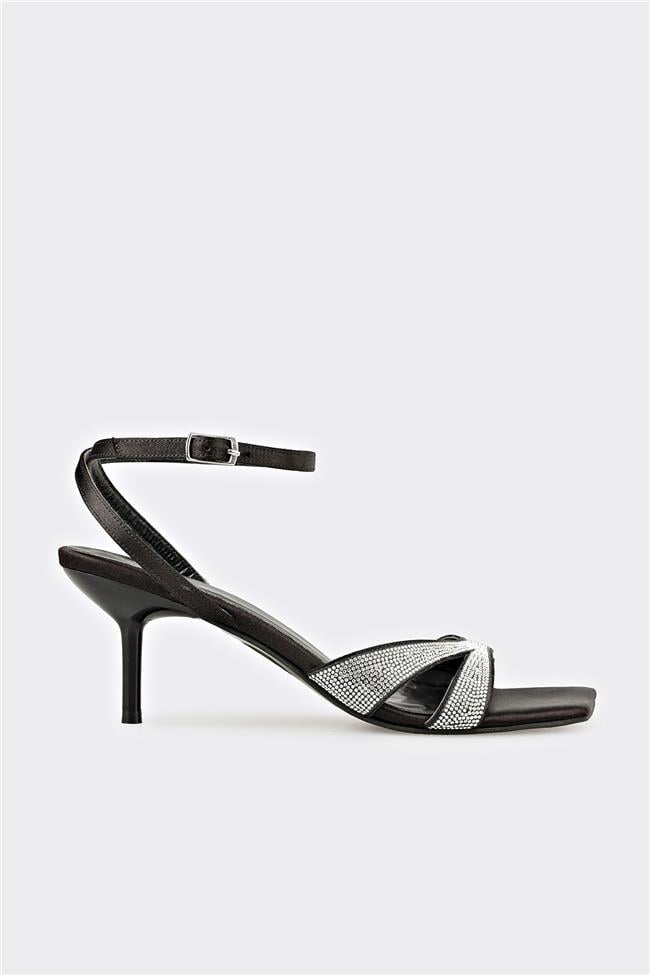 Siyah Kadın Günlük Sandalet