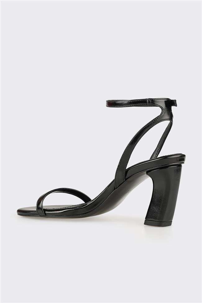 Siyah Kadın Günlük Sandalet